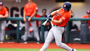 Ike Irish leads the Auburn Tigers in the second round of the SEC Tournament on Thursday.