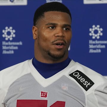 Abdul Carter is the favorite to win the 2025 NFL Defensive Rookie of the Year award. 