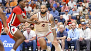 Johni Broome had 23 points and 15 rebounds in the Auburn Tigers opening win vs. Ole Miss.