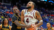 Forward Johni Broome is the Auburn Tigers' best player, but he has a terrific supporting cast.
